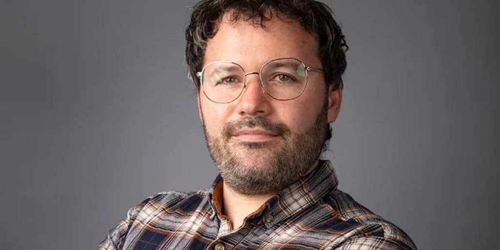 , L’image enregistrée de la Vierge Marie portée par le pape François
afin de adresser ses prières à la Vierge .