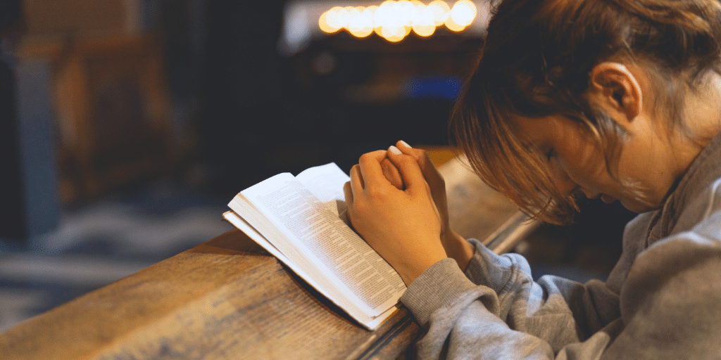 , Juste personne
et prière en début de journée.