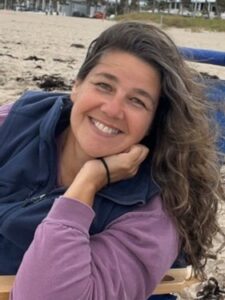 , Traverser le pont / Cruzar el puente – Diocésain
& invocation au petit jour.