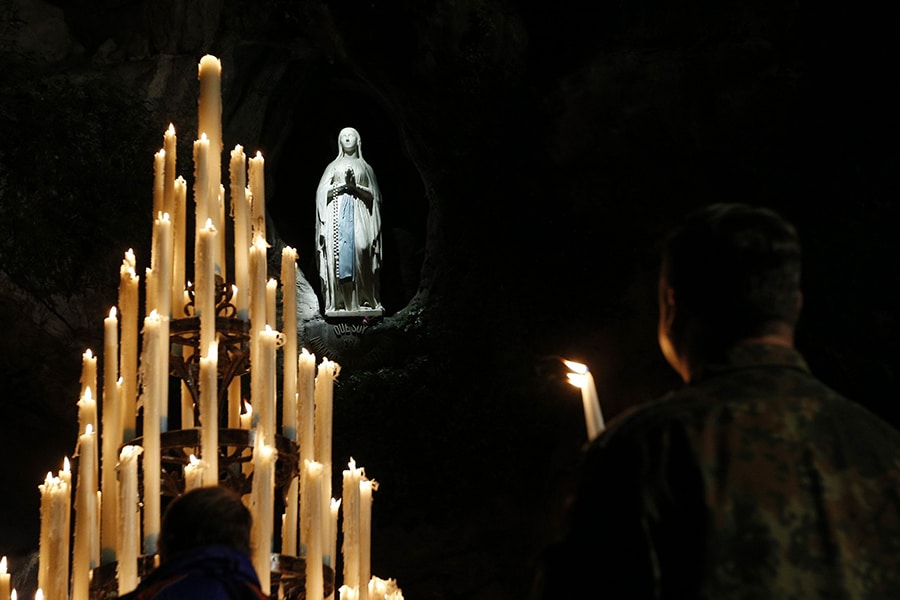 , Le pape Léon XIV attendu en France en septembre pour une visite à Lourdes et Paris
et invocation matinale.