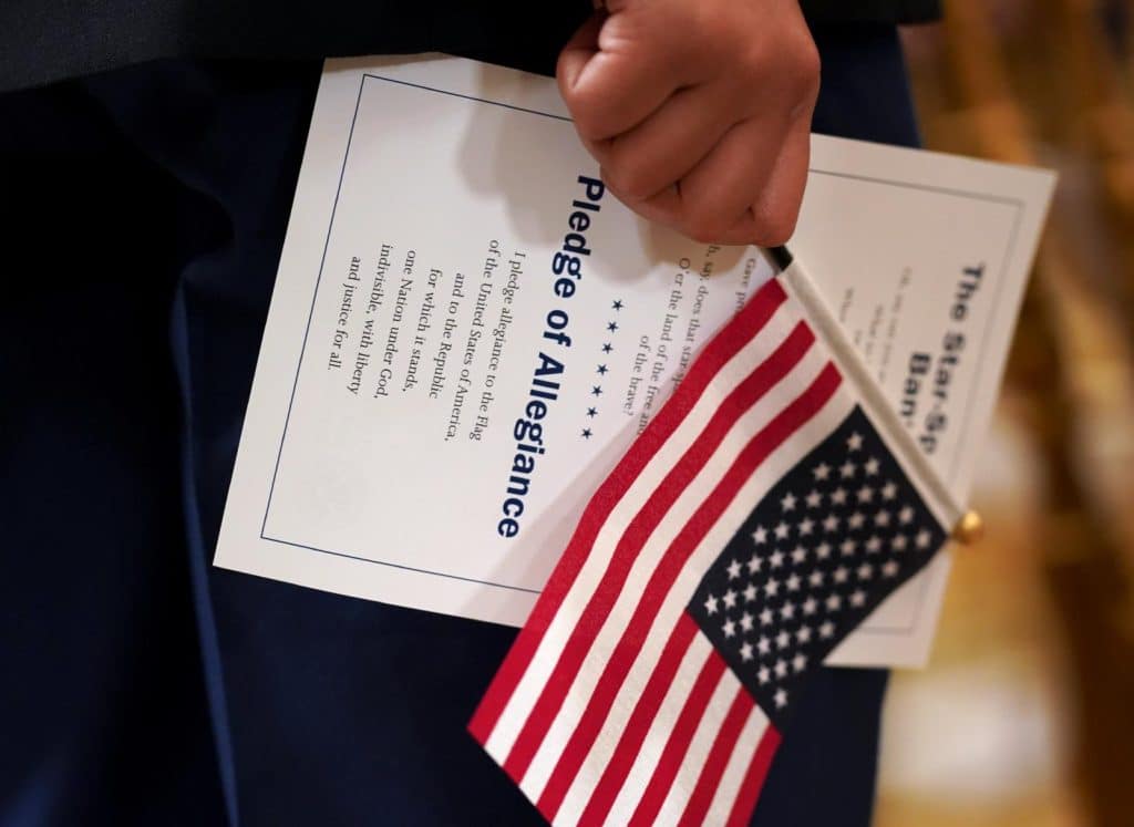 Les Américains appelés à redécouvrir les valeurs fondatrices de leur nation
avec une invocation du matin.