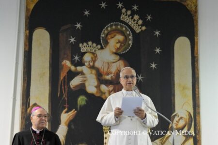 , Léon XIV effectue une visite anniversaire à Pompéi et Naples sur les traces du saint héros local
et supplication au petit jour.